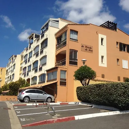 Apartment Rue Des Chandelles